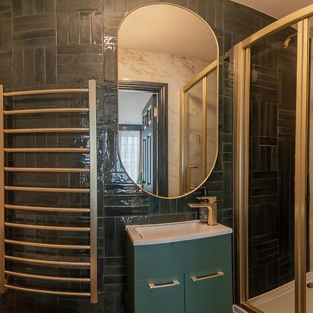 Howfield Hotel Merthyr Tydfil Bagian luar foto
