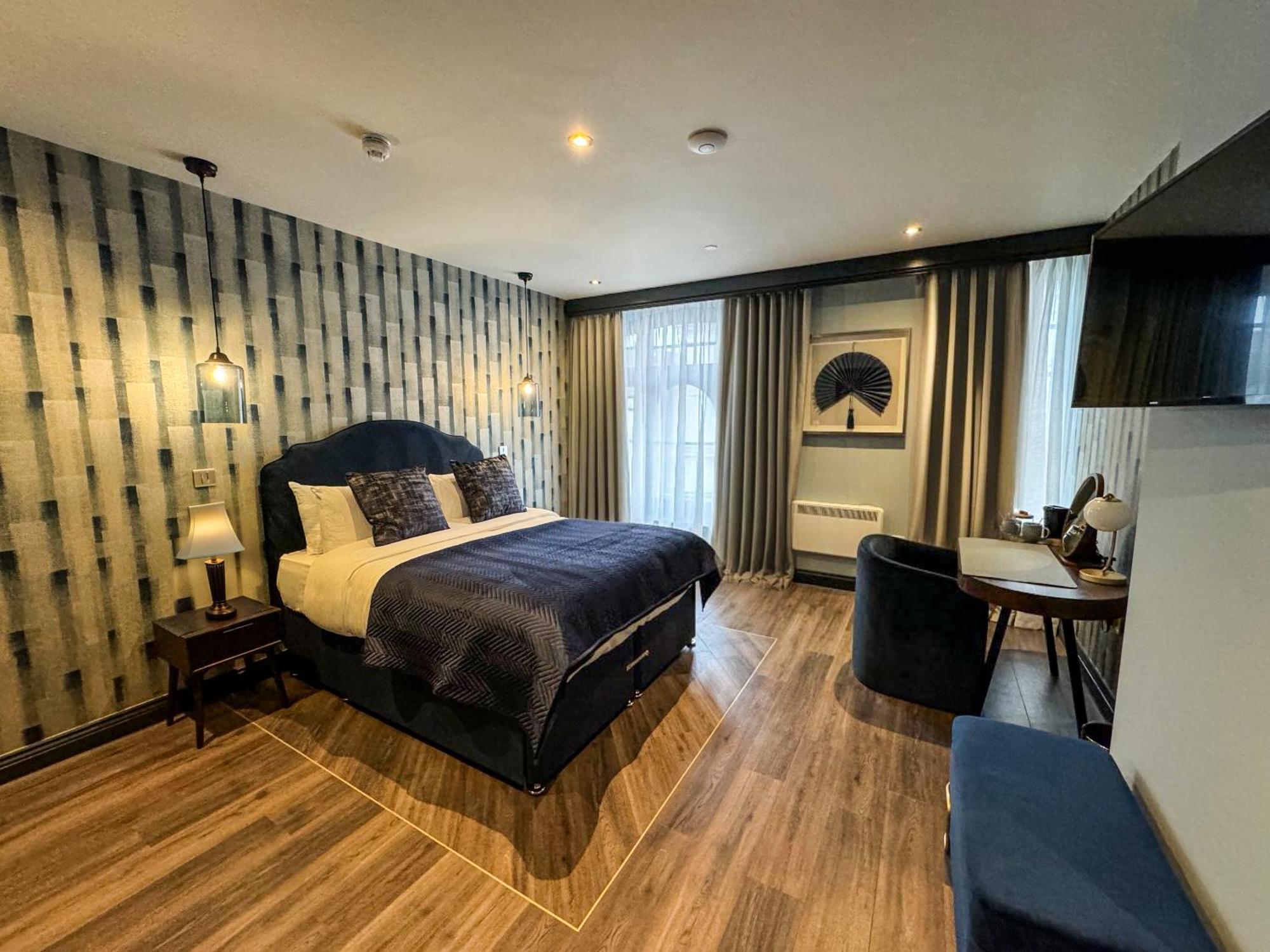 Howfield Hotel Merthyr Tydfil Bagian luar foto